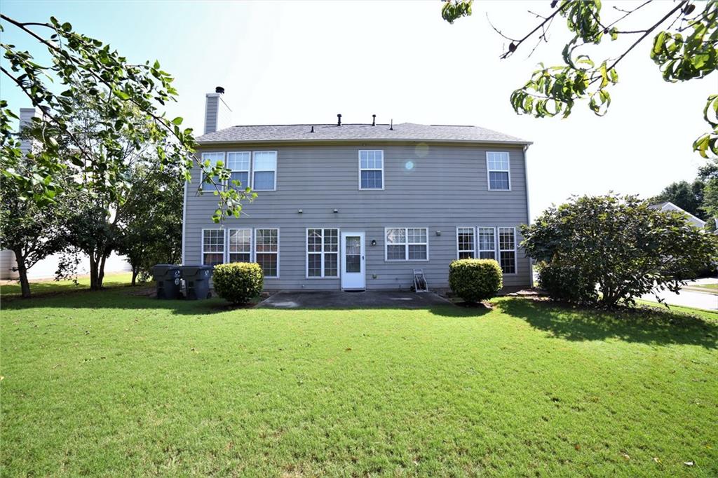 8305 Grenadier Trail Suwanee, GA 30024 - Photo 36 of 38