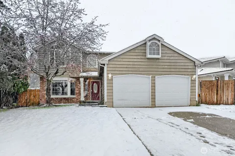 $574,950 | 27610 26th Avenue South, Federal Way, WA 98003