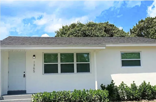 $1,500 | 1365 Northwest 130th Street, North Miami, FL 33167