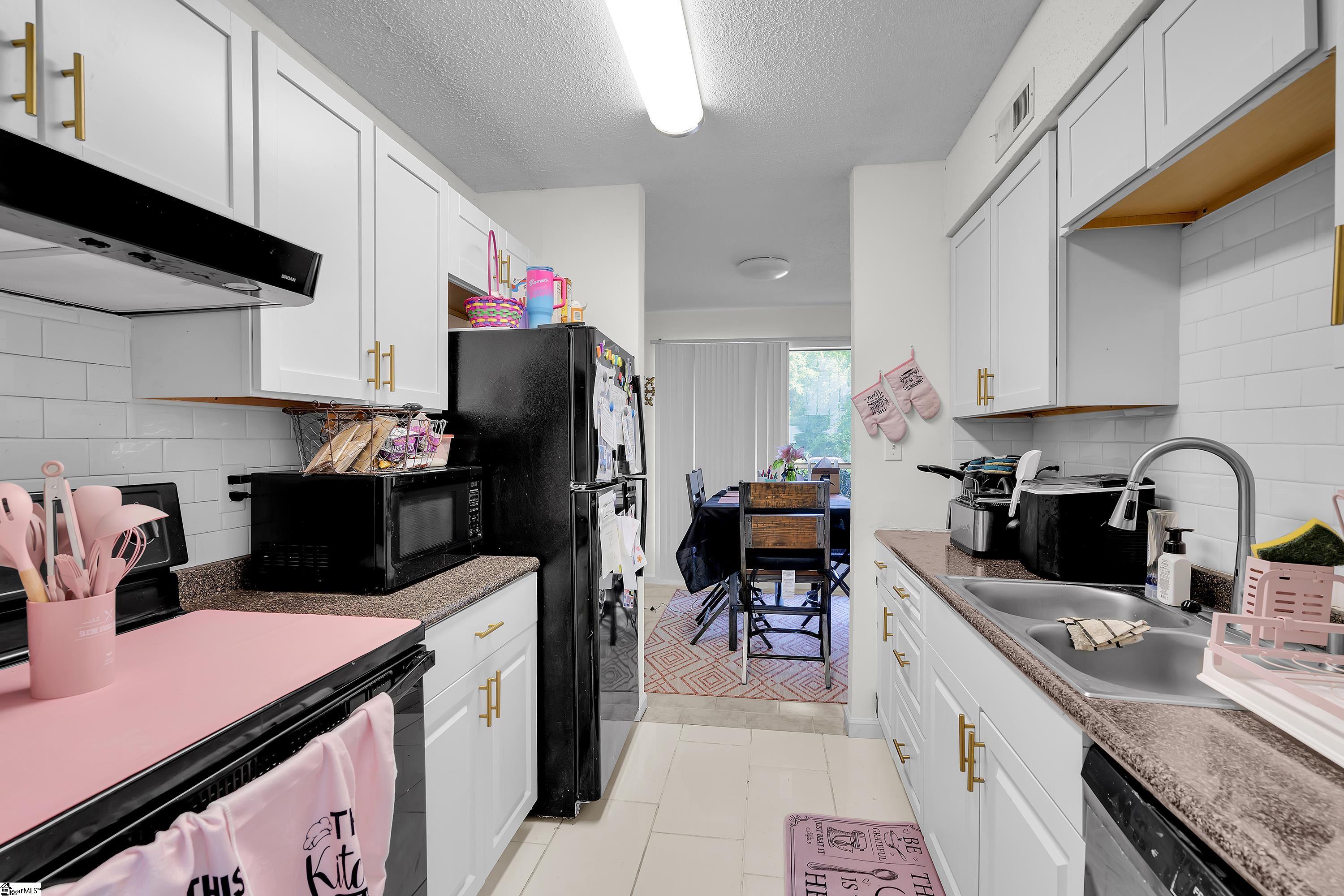 309 Miller Road, Unit 104 Mauldin, SC 29662 - Photo 4 of 18
