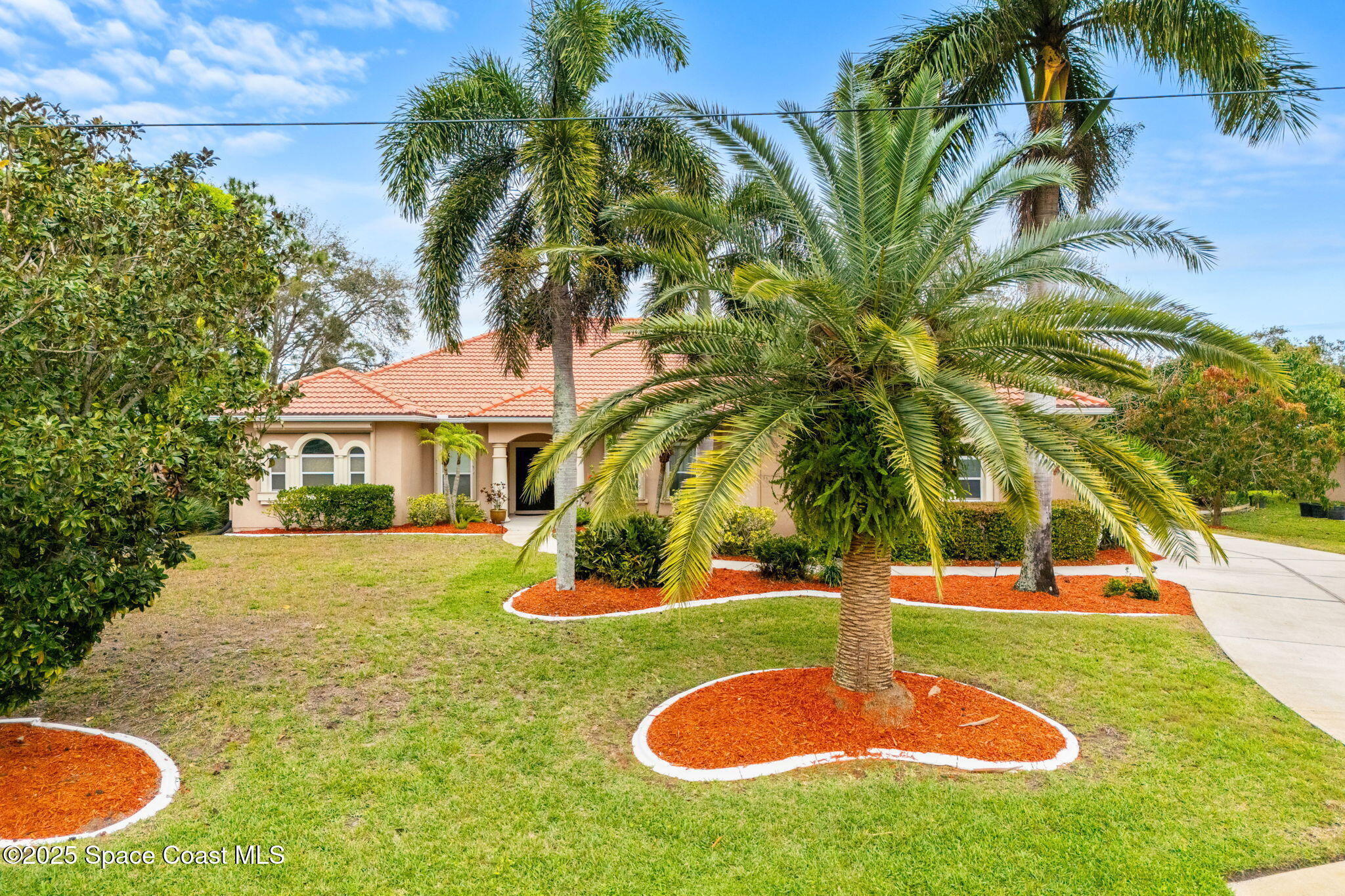 4443 Long Lake Road Melbourne, FL 32934 - Photo 9 of 75 81-web-or-mls-DJI_20250220121254_0132_D