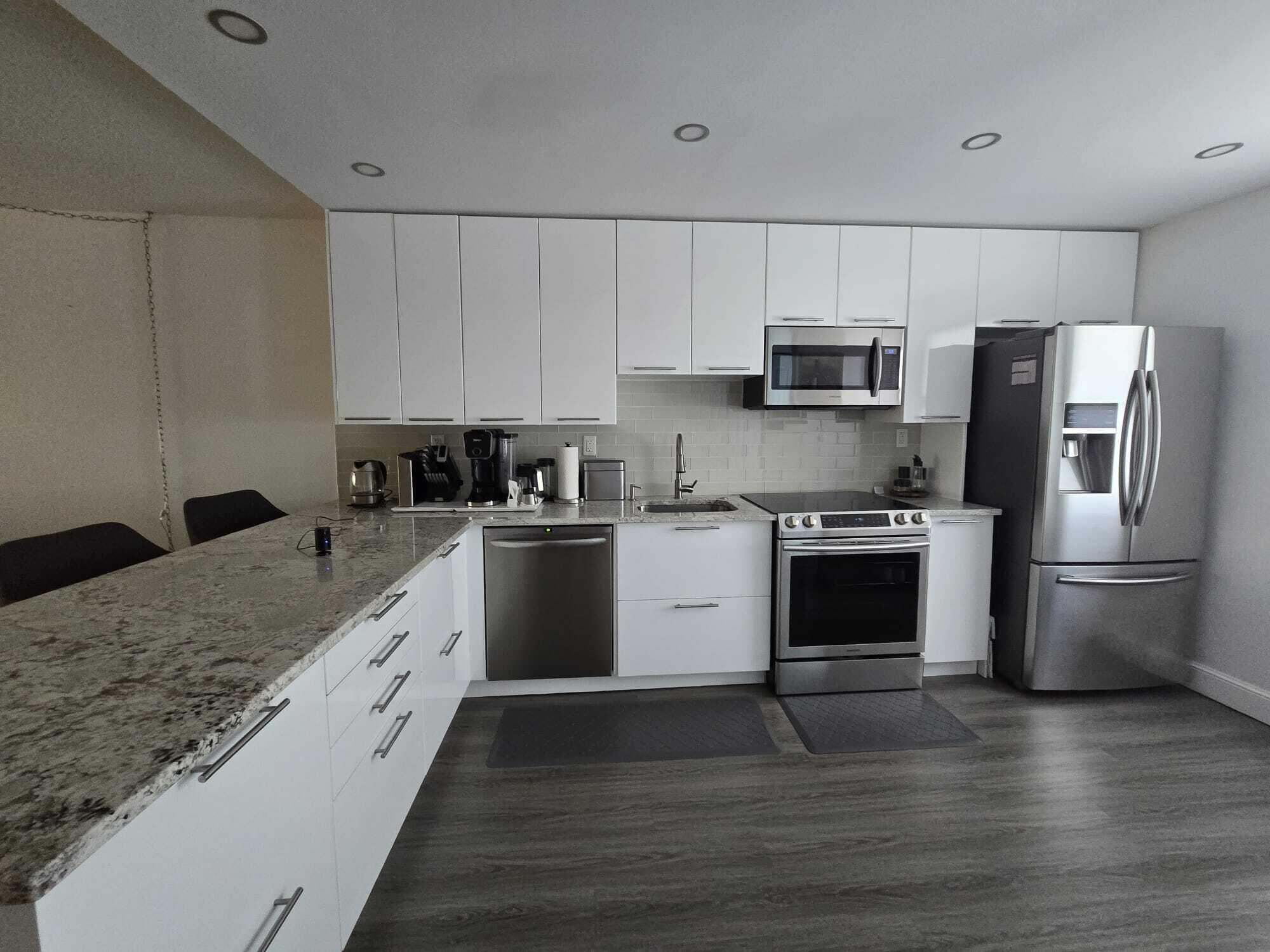 1401 North Riverside Drive, Unit 805 Pompano Beach, FL 33062 - Photo 9 of 37 WhatsApp Image 2026-07-08 at 7.42.56 PM