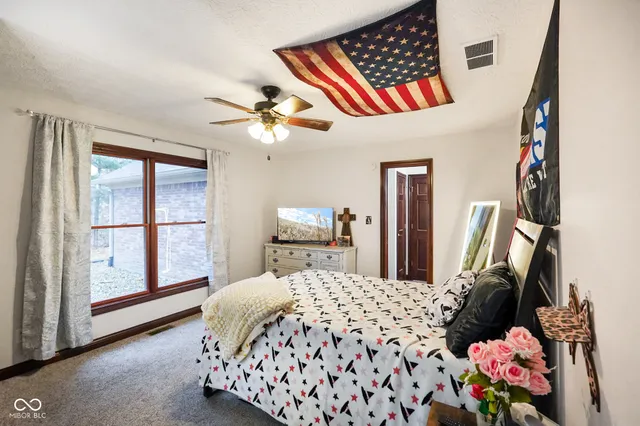 $609,999 | 6290 Highway 42, Martinsville, IN 46151