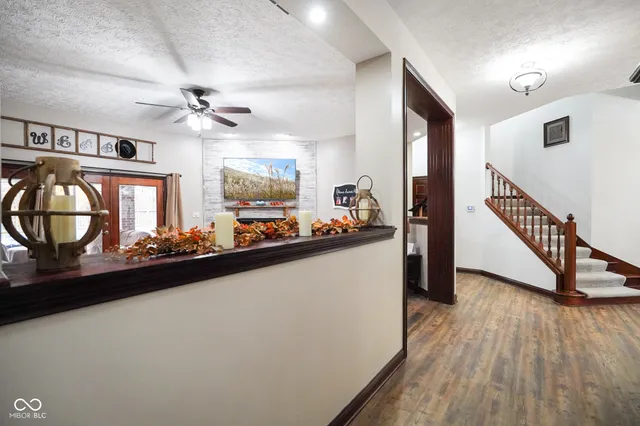 $609,999 | 6290 Highway 42, Martinsville, IN 46151