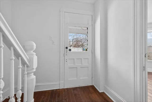 $255,000 | 103 Porter Street, Schenectady, NY 12308