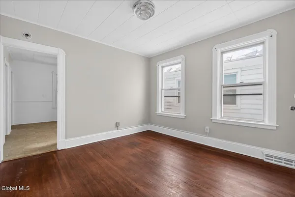 $239,000 | 103 Porter Street, Schenectady, NY 12308