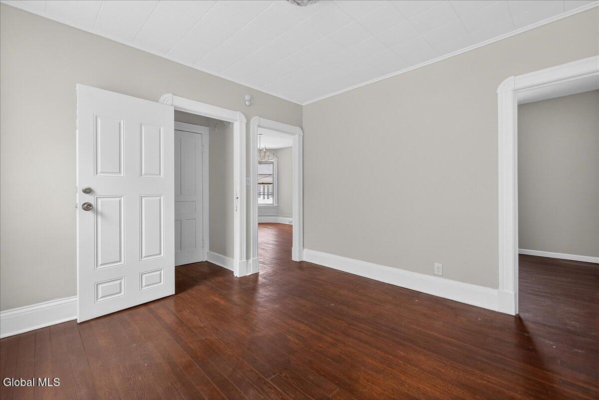 103 Porter Street Schenectady, NY 12308 - Photo 18 of 32 27-103 Porter St-27