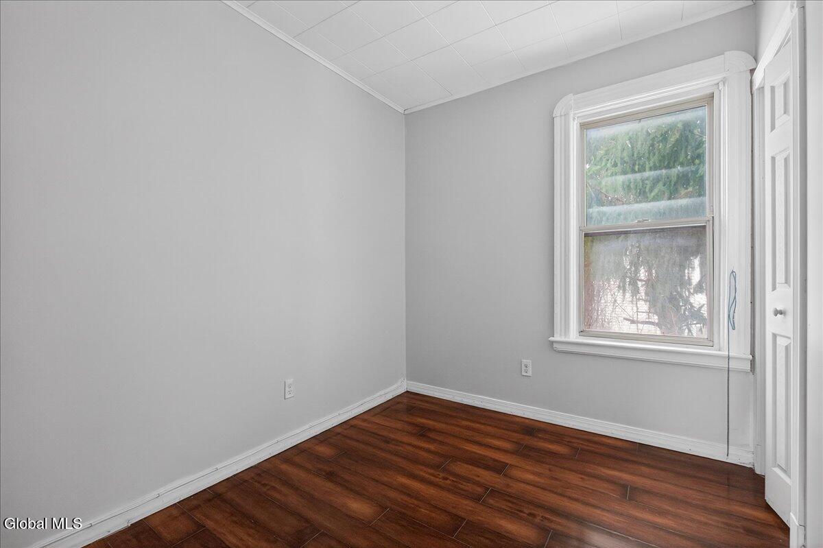 103 Porter Street Schenectady, NY 12308 - Photo 26 of 32 36-103 Porter St-36