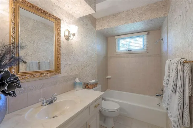 $380,000 | 220 Northwest Aspen Street, Lee's Summit, MO 64064