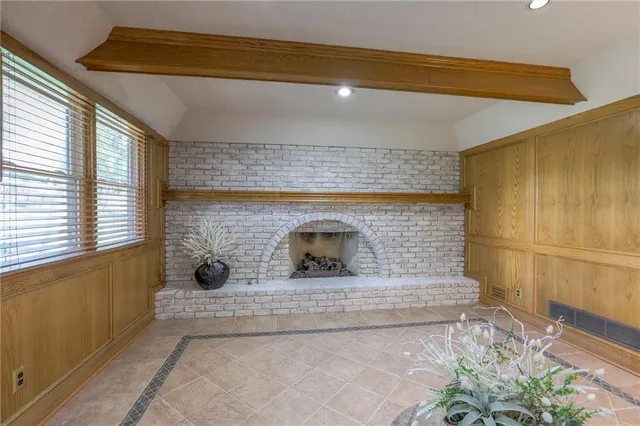 $380,000 | 220 Northwest Aspen Street, Lee's Summit, MO 64064