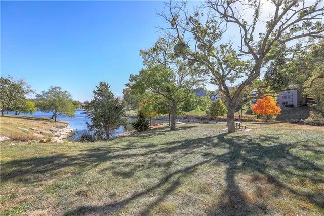 $380,000 | 220 Northwest Aspen Street, Lee's Summit, MO 64064