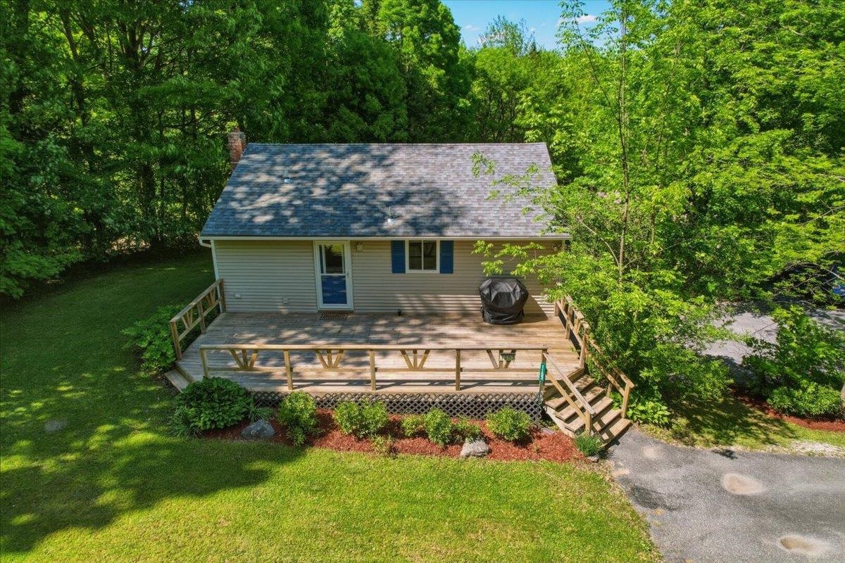 1153 Richmond Road Hinesburg, VT 05461 - Photo 3 of 35