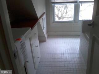 1706 Midland Road Edgewater, MD 21037 - Photo 11 of 14 Interior (General)