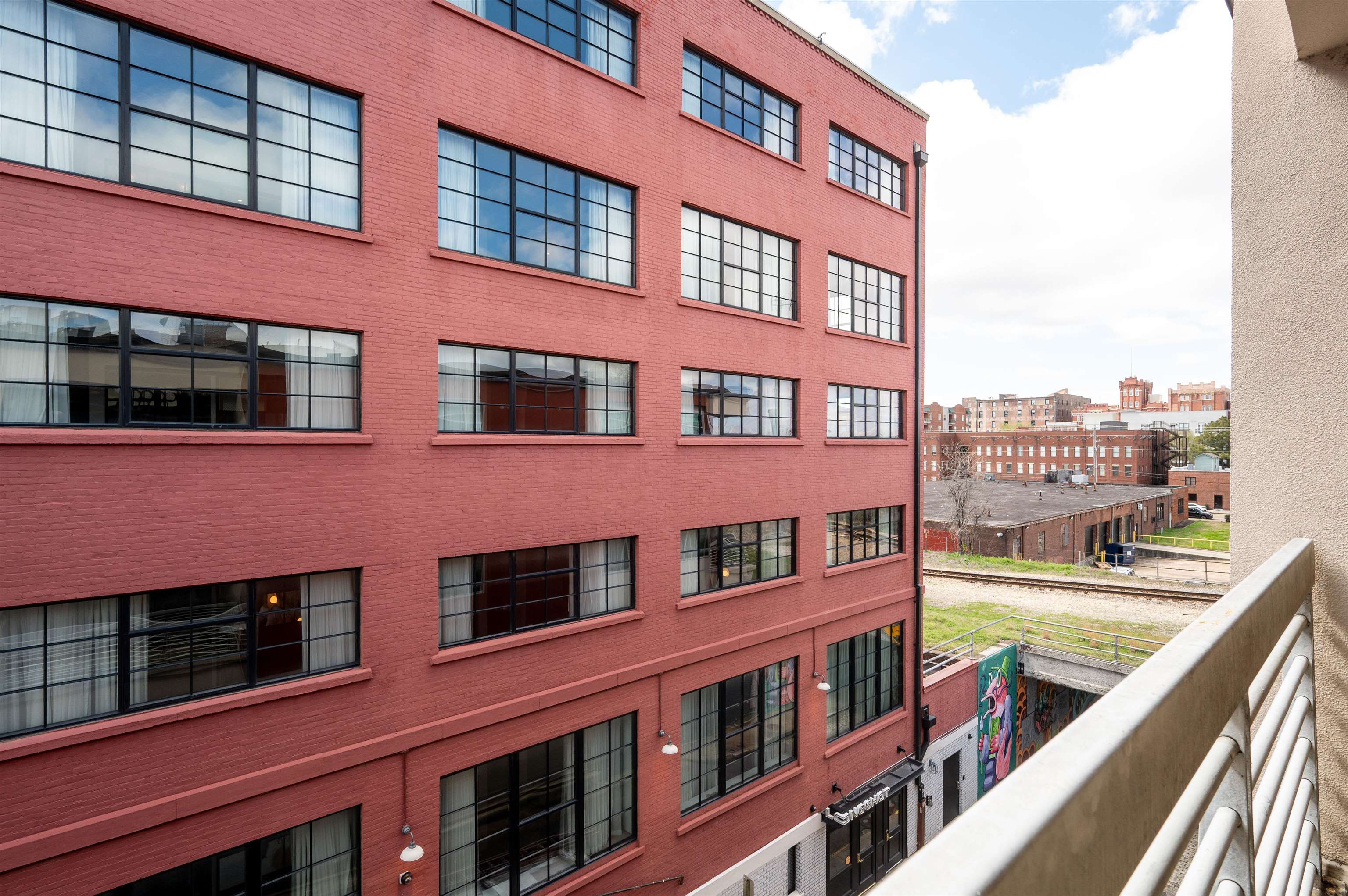 465 South Main Street, Unit 303 Memphis, TN 38103 - Photo 9 of 26