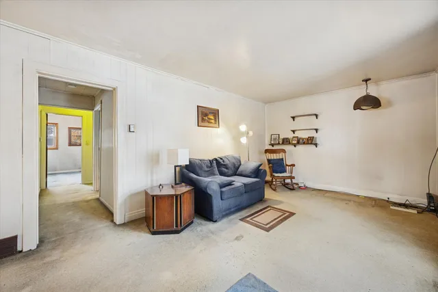 $225,000 | 4714 Schwartz Avenue, Lisle, IL 60532