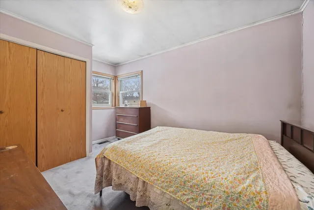 $225,000 | 4714 Schwartz Avenue, Lisle, IL 60532