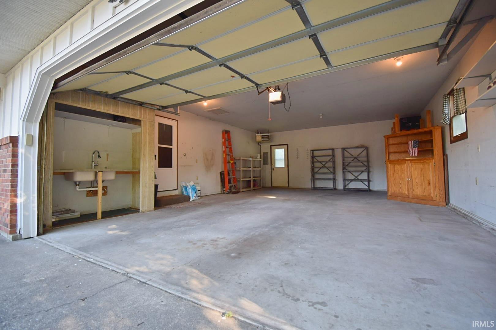 909 East 7th Street Fowler, IN 47944 - Photo 15 of 22