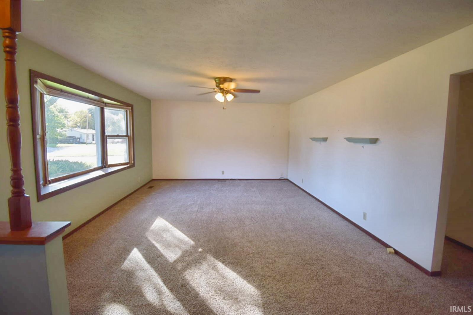 909 East 7th Street Fowler, IN 47944 - Photo 4 of 22