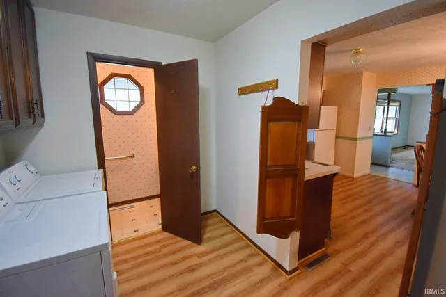 $194,900 | 909 East 7th Street, Fowler, IN 47944