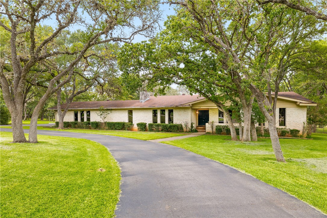 2026 Chaparral Park Road Manchaca, TX 78652 - Photo 1 of 1 Gallery Image 1