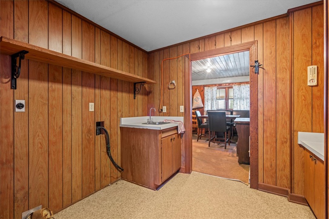 149 Roanoke Road Liberty, SC 29657 - Photo 13 of 38 Laundry Room