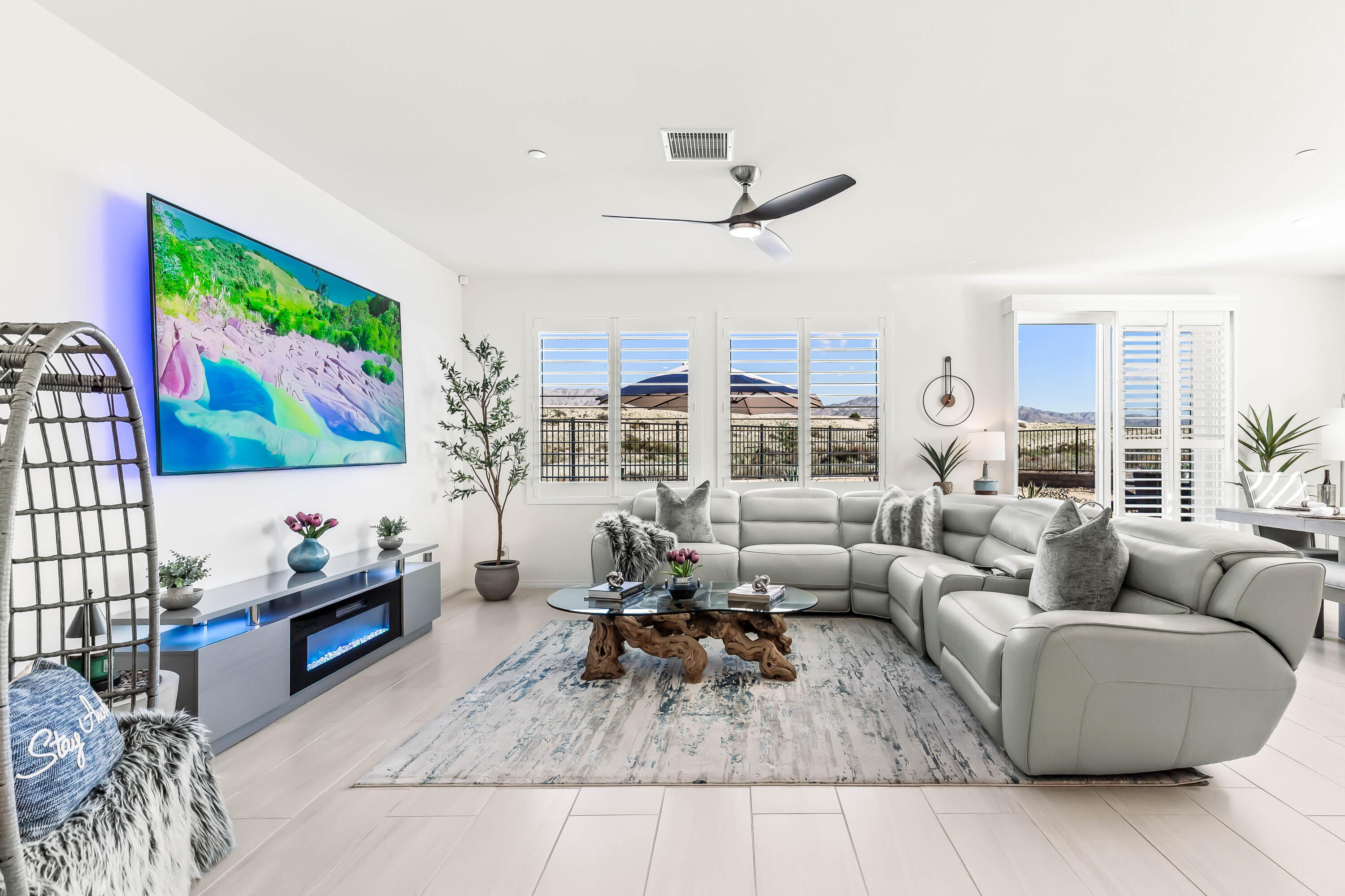 42940 Ascona Lane Indio, CA 92203 - Photo 3 of 36 a living room with furniture and a flat screen tv
