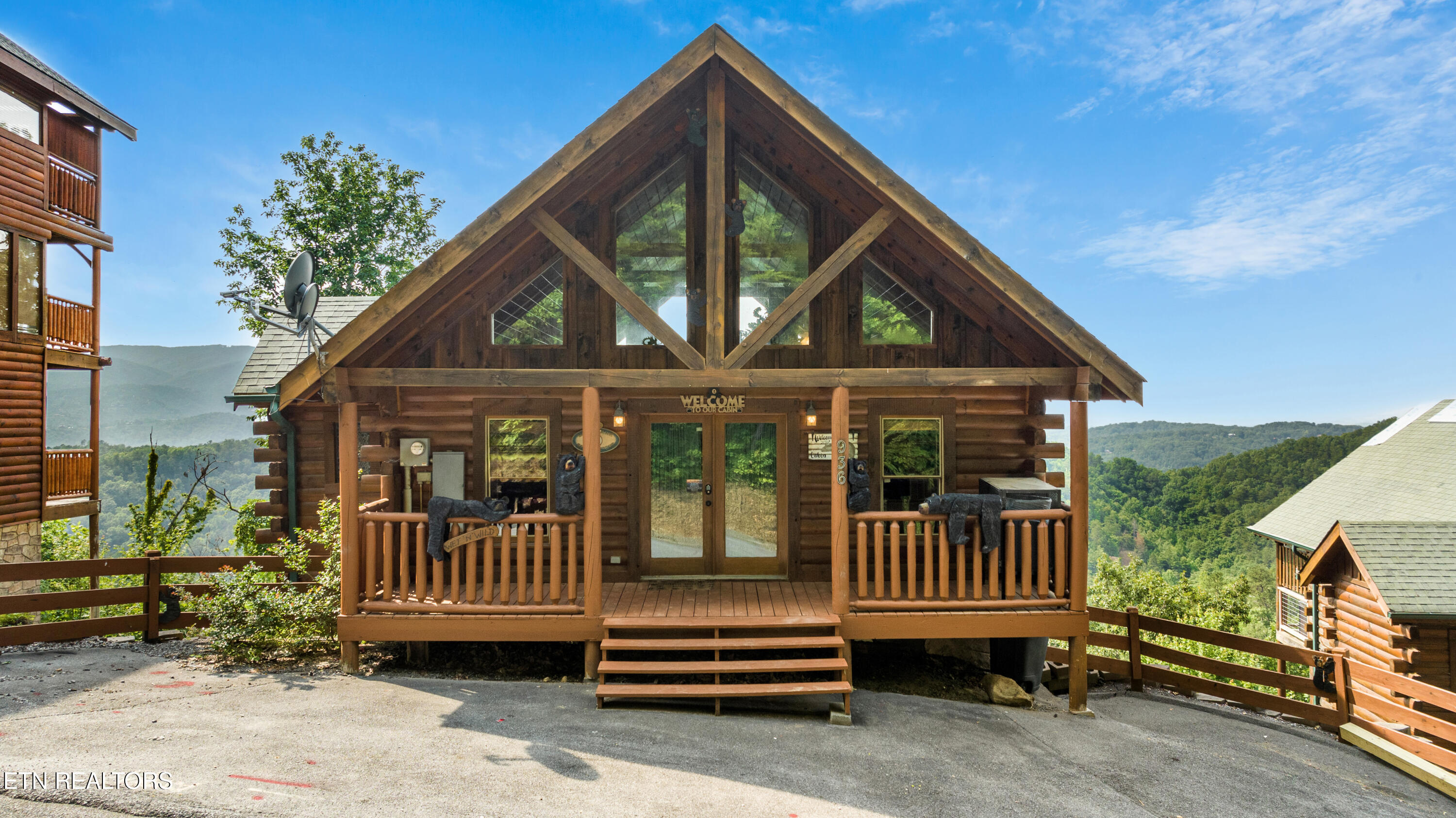 936 Black Bear Cub Way Sevierville, TN 37862 - Photo 1 of 27 DJI_0202-HDR