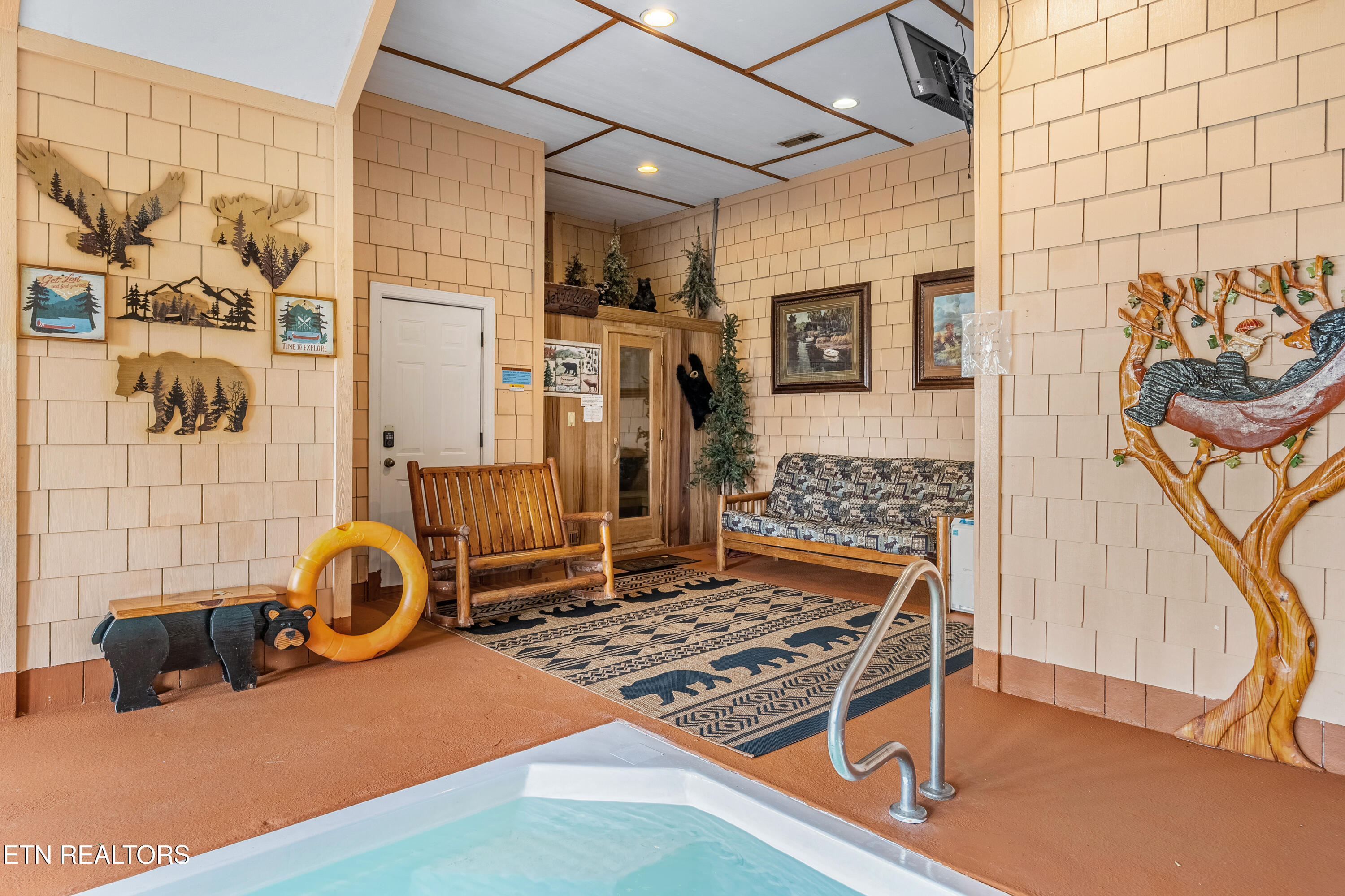 936 Black Bear Cub Way Sevierville, TN 37862 - Photo 21 of 27 DSC08052-HDR