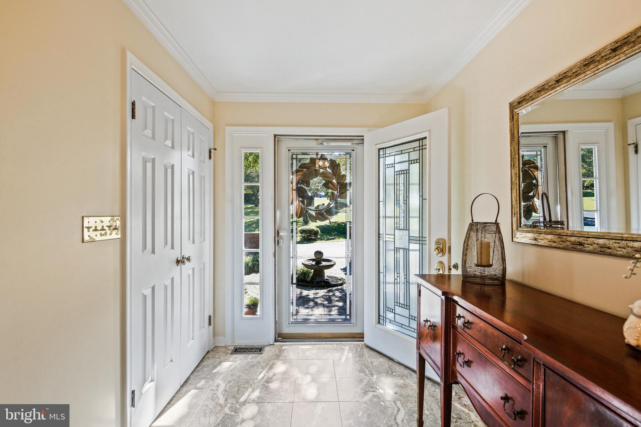 12148 Mt Albert Road Ellicott City, MD 21042 - Photo 3 of 70