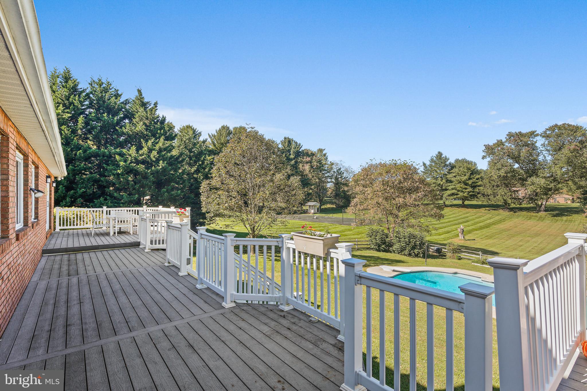 12148 Mt Albert Road Ellicott City, MD 21042 - Photo 47 of 70