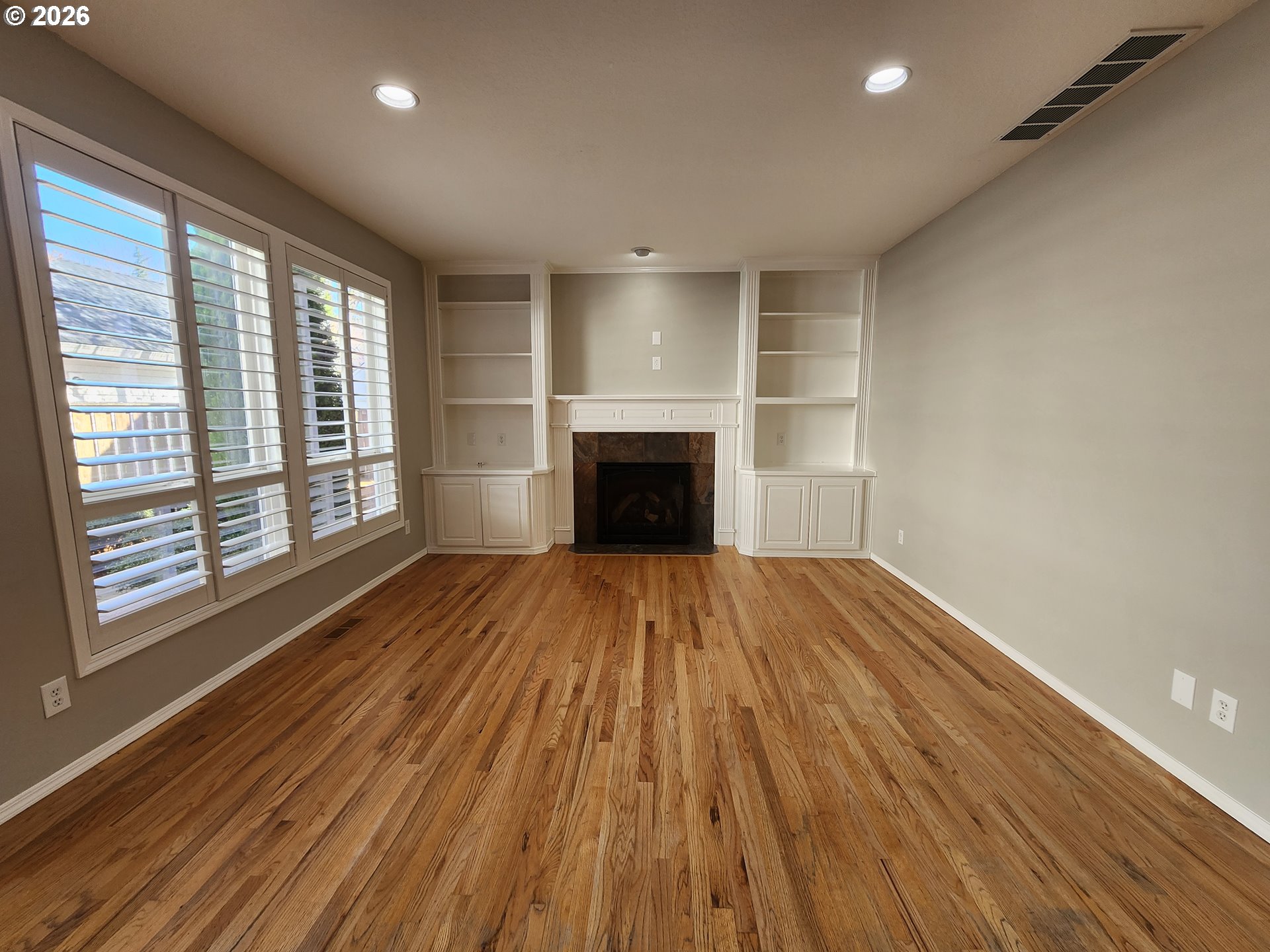 28501 Southwest Meadows Loop Wilsonville, OR 97070 - Photo 15 of 42