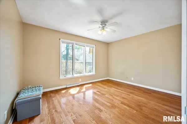 $330,000 | 202 West Wolf Road, Peoria, IL 61614