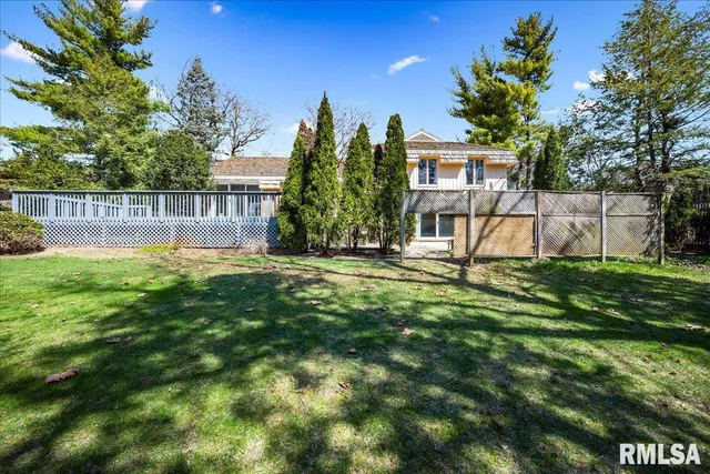 $360,000 | 202 West Wolf Road, Peoria, IL 61614