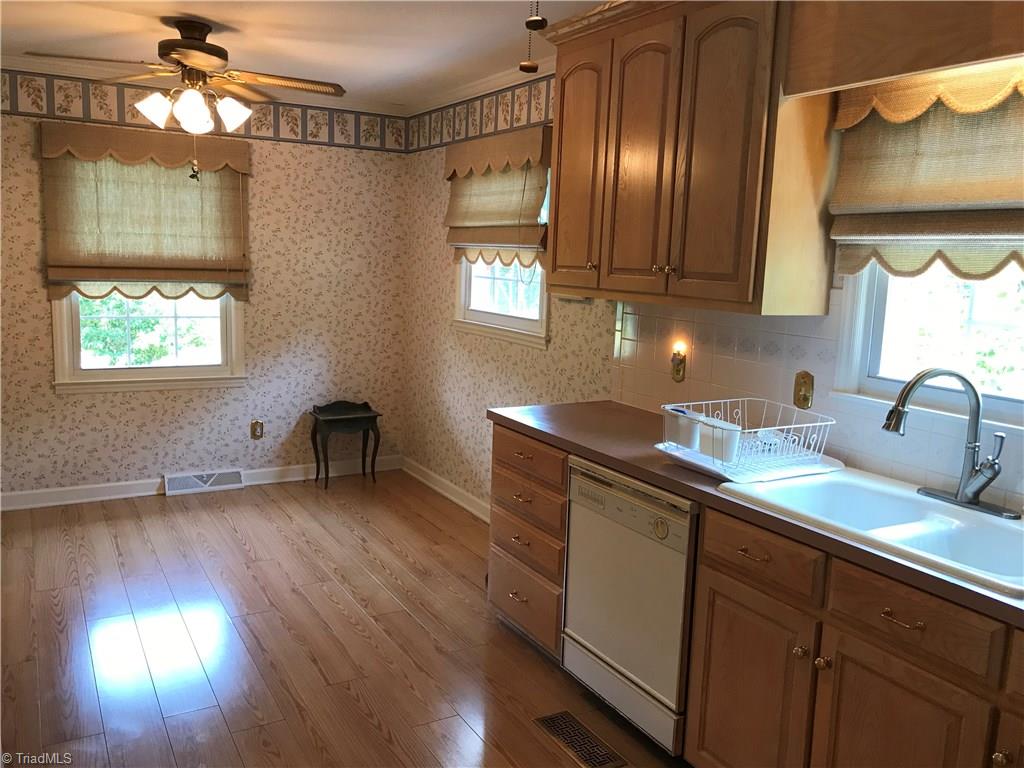 111 Brown Road King, NC 27021 - Photo 7 of 19