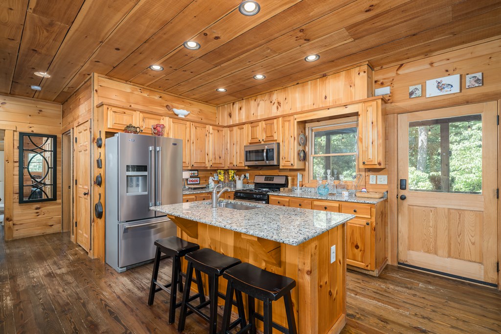 135 Diamond Back Ridge Blue Ridge, GA 30513 - Photo 21 of 60 Gallery Image 21