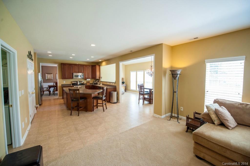 409 Glandon Court Fort Mill, SC 29708 - Photo 11 of 23 Gallery Image 11
