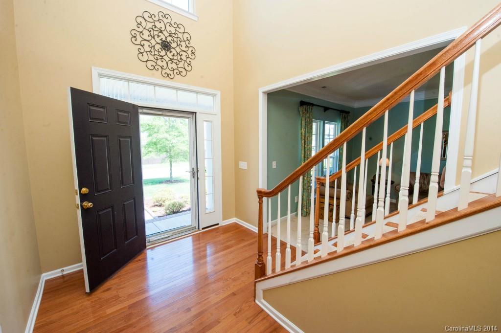 409 Glandon Court Fort Mill, SC 29708 - Photo 3 of 23 Gallery Image 3