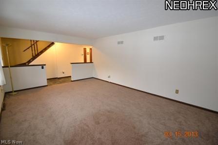 32900 Arthur Road Solon, OH 44139 - Photo 6 of 14