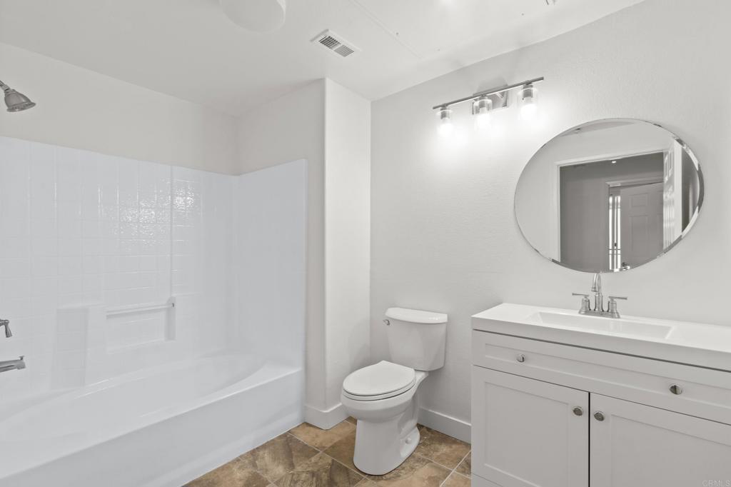 9237 Regents Road, Unit K218 La Jolla, CA 92037 - Photo 28 of 32 Hall Bathroom Near 2nd Bedroom