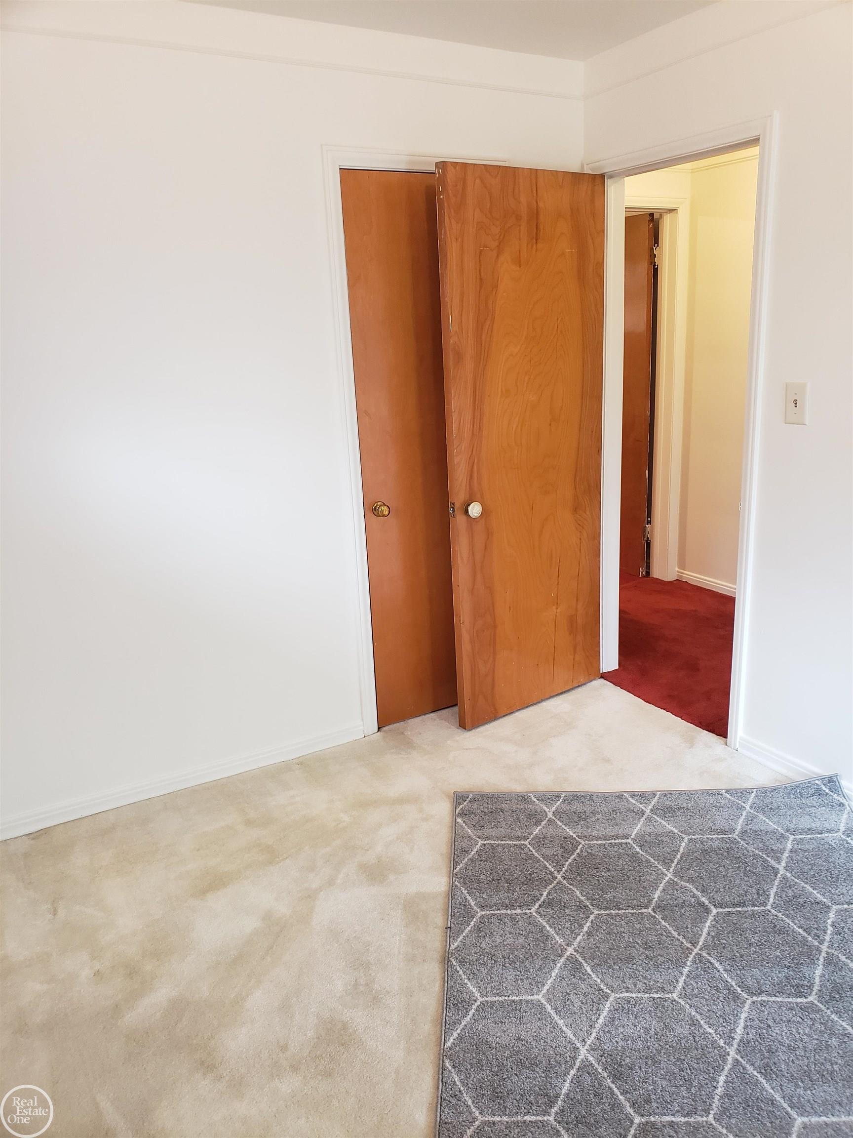 23709 Roxana Avenue Eastpointe, MI 48021 - Photo 17 of 25 Bedroom 2
