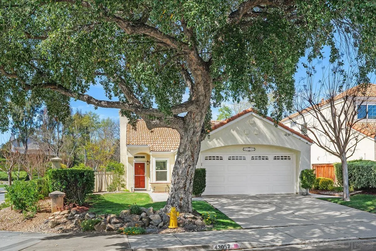 43057 Corte Cabrera Temecula, CA 92592 - Photo 3 of 44