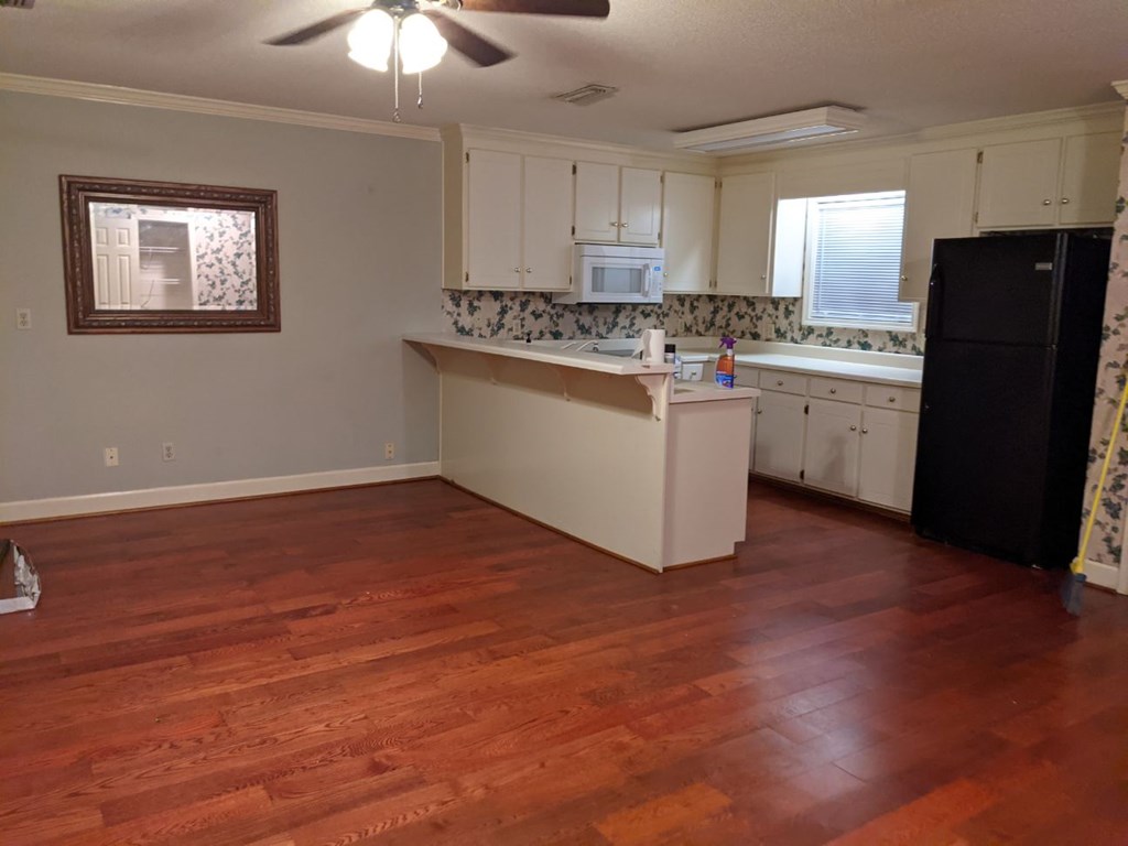 1192 Blackman Road Dothan, AL 36301 - Photo 6 of 12 Eat in Kitchen