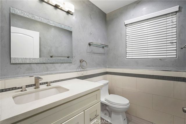 $5,750 | 1924 Rosalia Road, Los Angeles, CA 90027