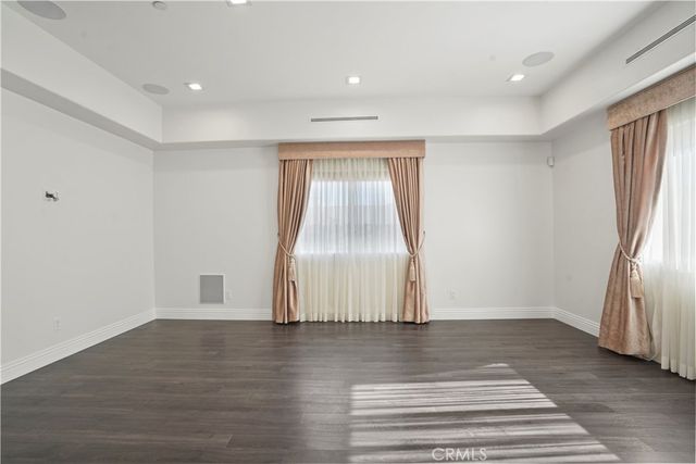 $5,750 | 1924 Rosalia Road, Los Angeles, CA 90027