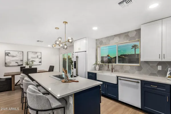 $4,300 | 6413 East Holly Street, Scottsdale, AZ 85257