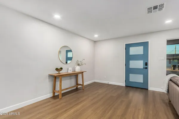 $4,300 | 6413 East Holly Street, Scottsdale, AZ 85257