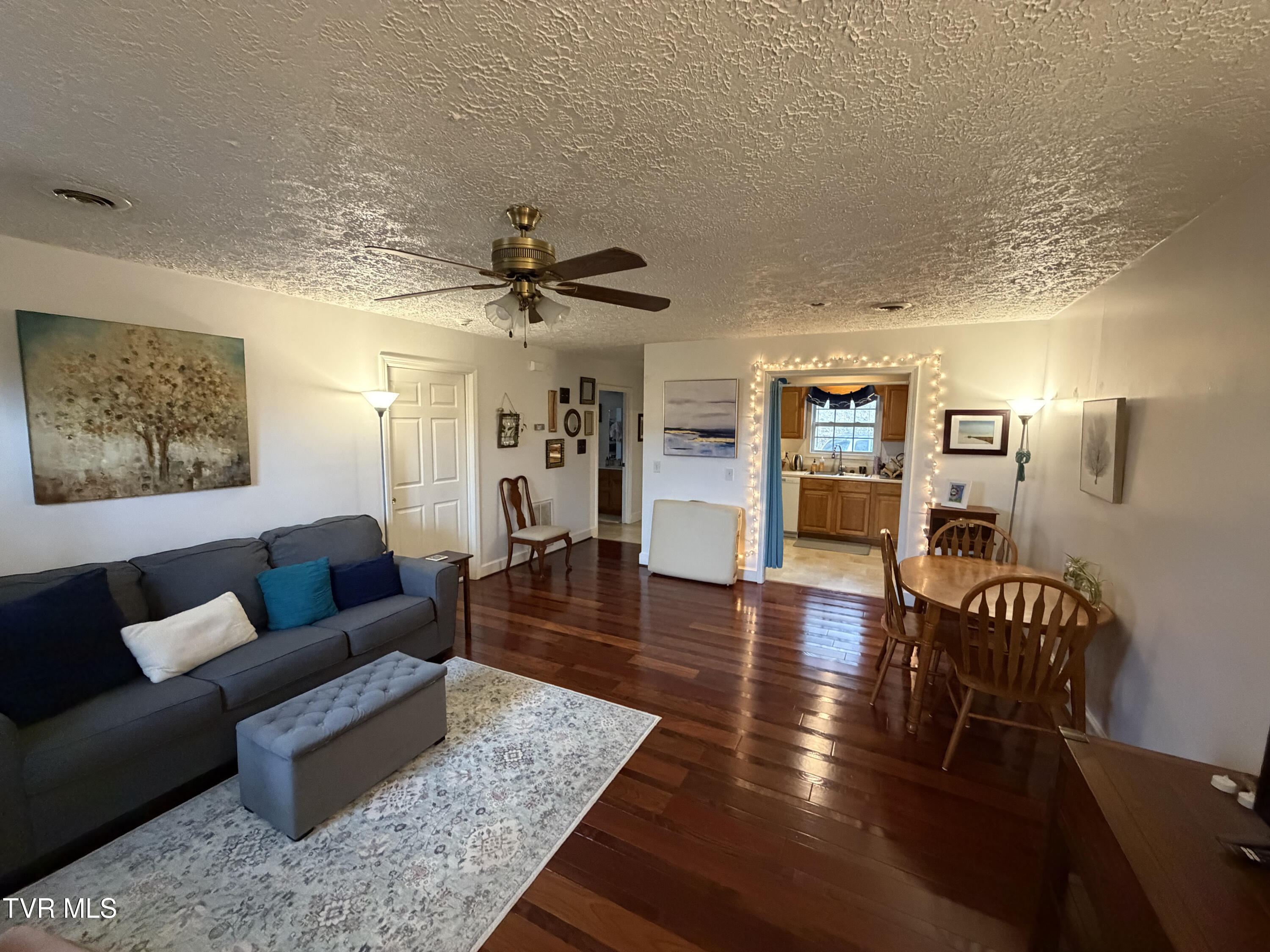 1308 Bell Ridge Road Johnson City, TN 37601 - Photo 3 of 21 18