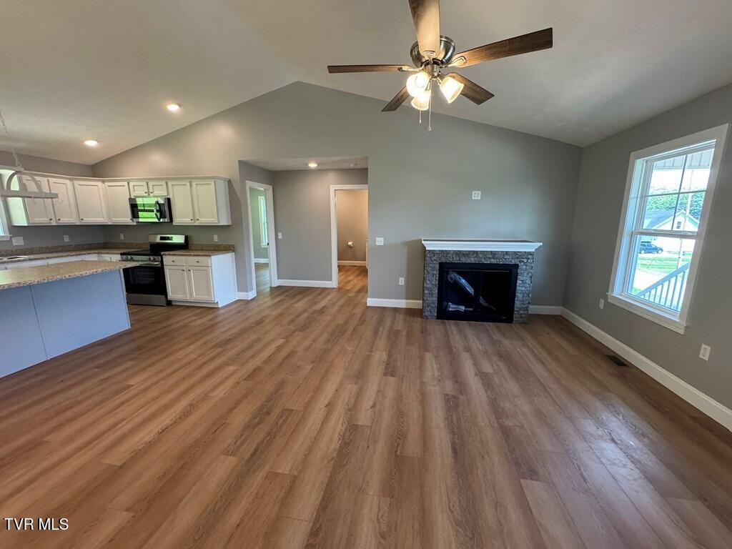 1441 Old Stage Road Chilhowie, VA 24319 - Photo 10 of 18 100154_21