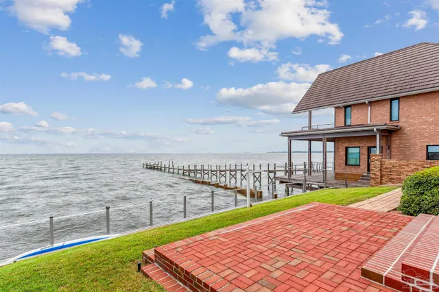 $1,485,000 | 1606 Waters Edge, Pensacola, FL 32507