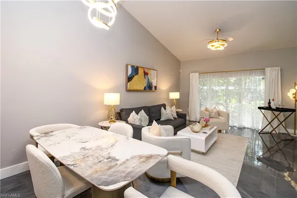 $3,950 | 3540 Avion Woods Court, Unit 402, Naples, FL 34104